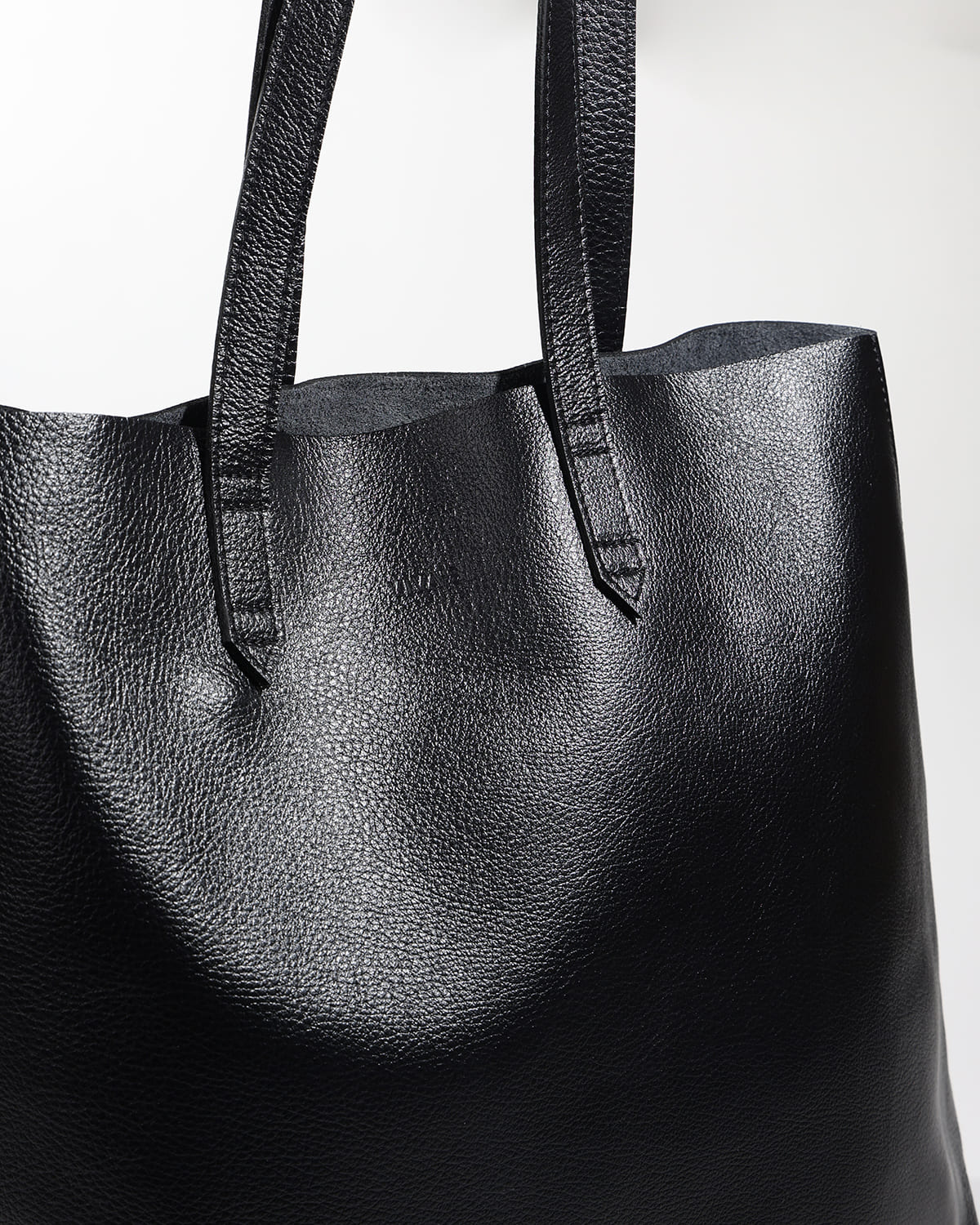 BRUNA Tote torba Rich Black