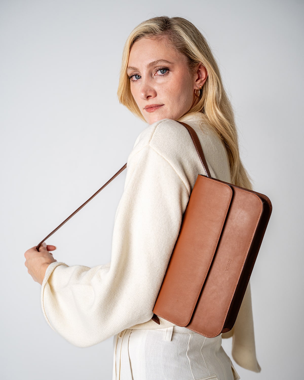 CAMILLE Dark Caramel Matte