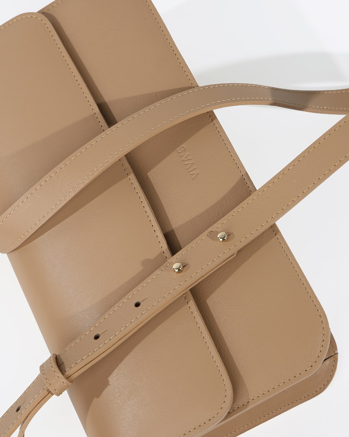 CAMILLE Oat Milk Matte