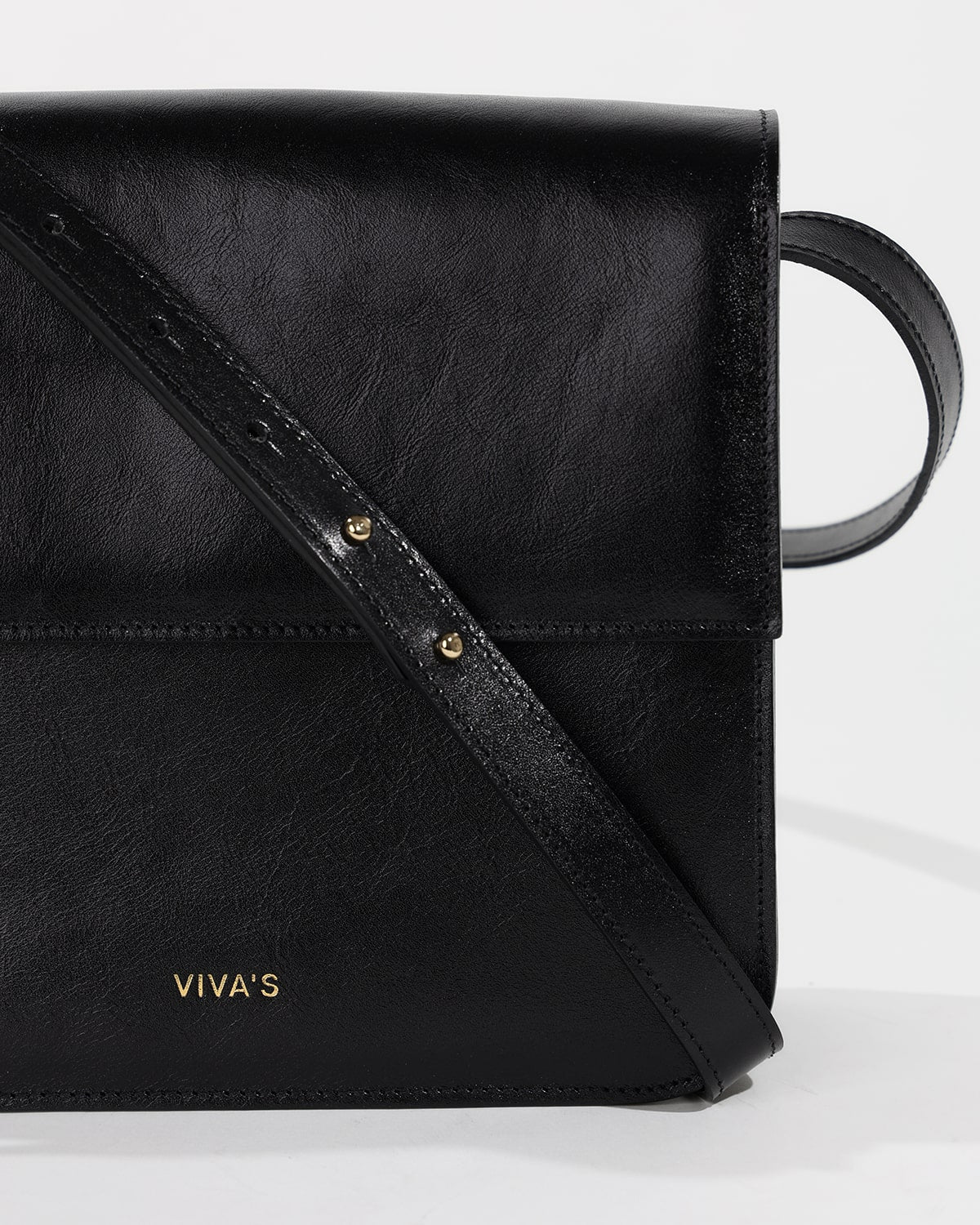 IRMA Crossbody torba Rich Black