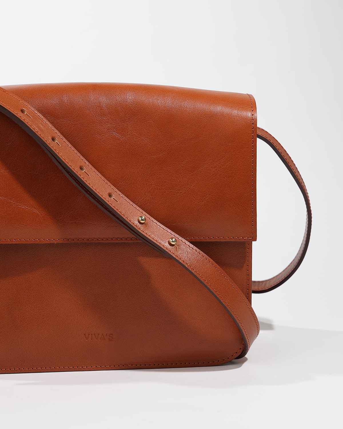 IRMA Crossbody torba Dark Caramel