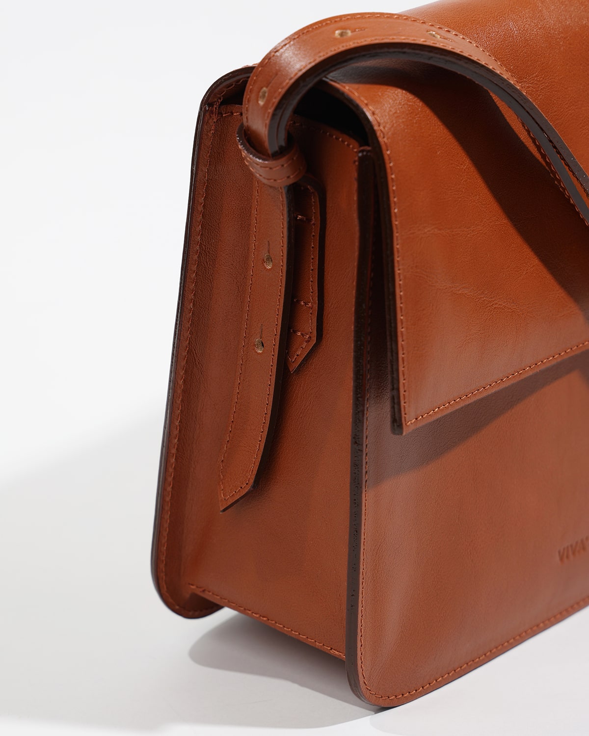 IRMA Crossbody torba Dark Caramel