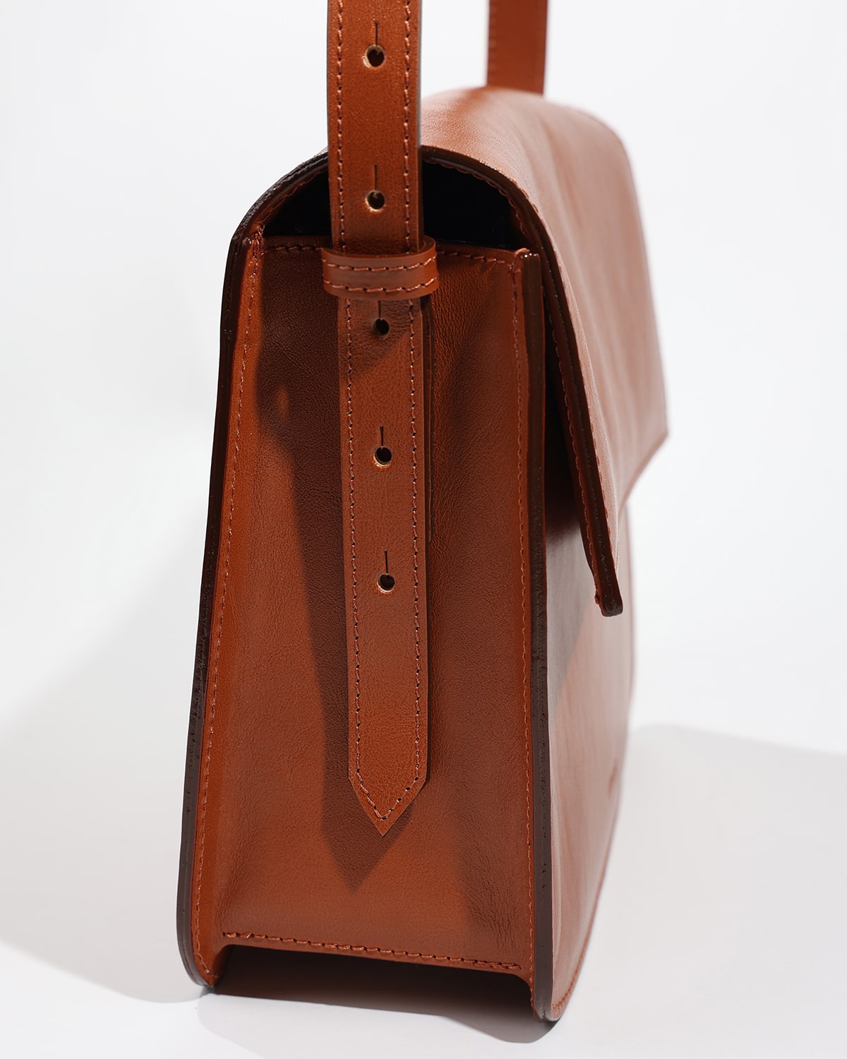 IRMA Crossbody torba Dark Caramel