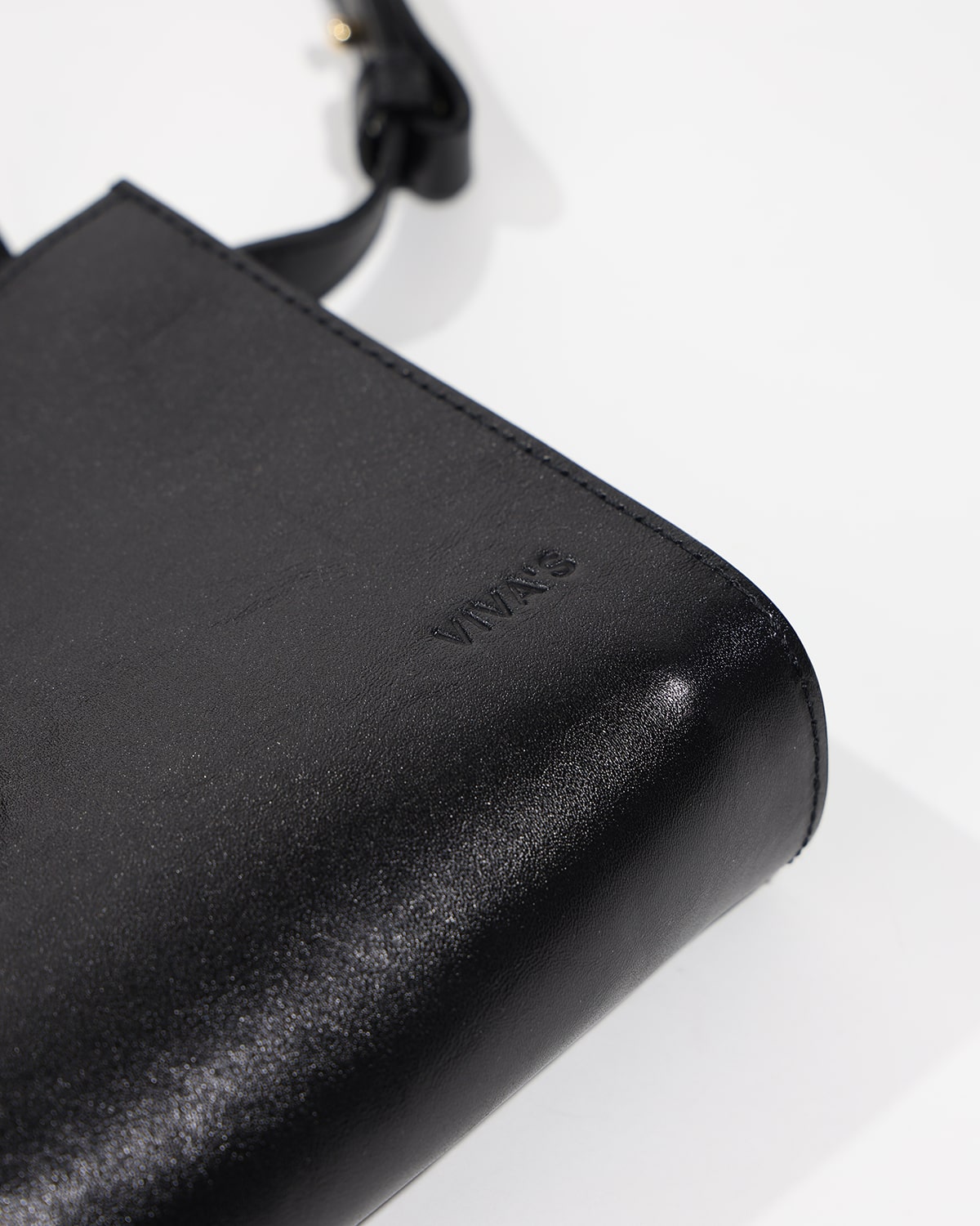 IVANA Mini torba Rich Black