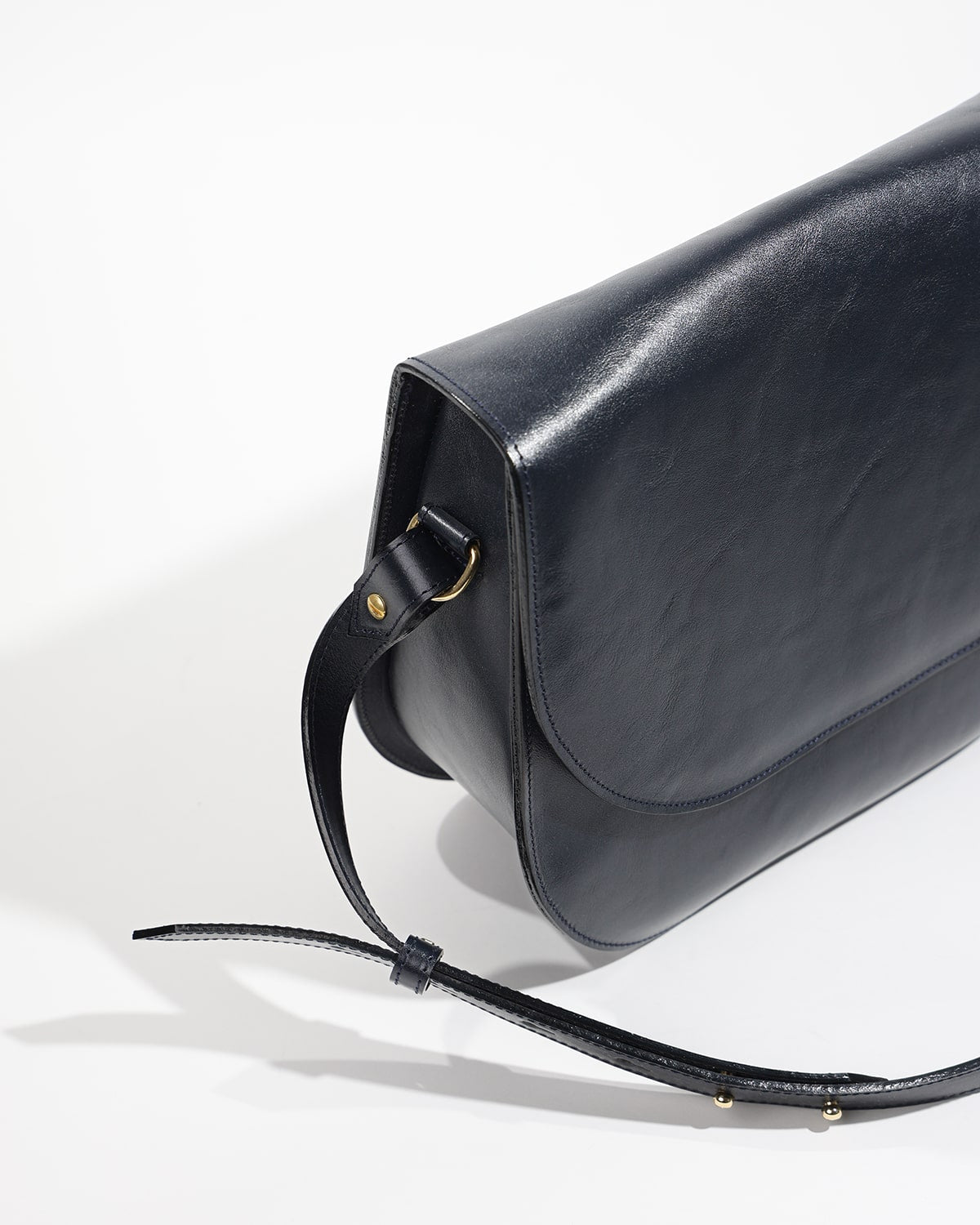 MARA Half Moon Bag Deep Navy