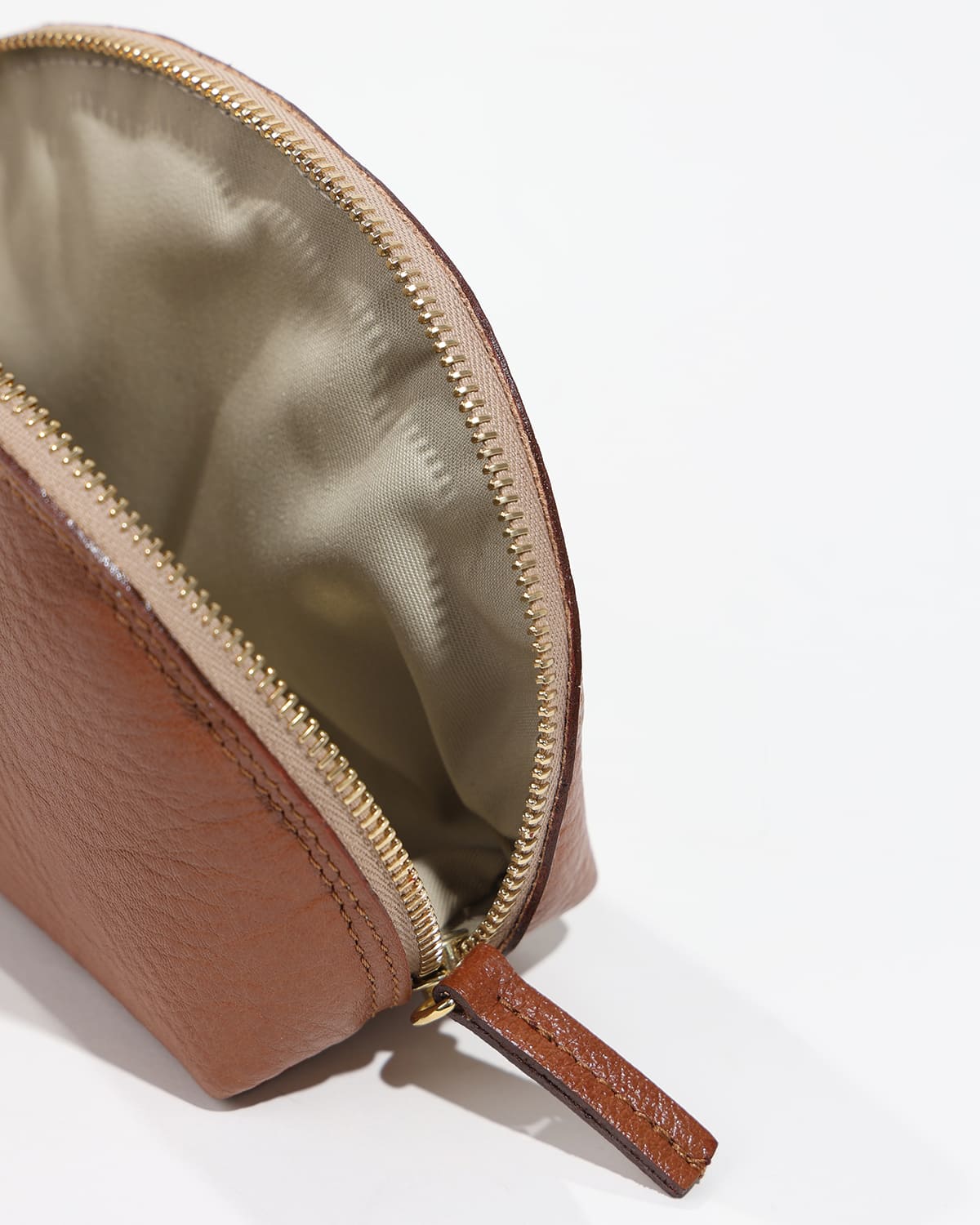 PETRA torbica za ličila Dark Caramel