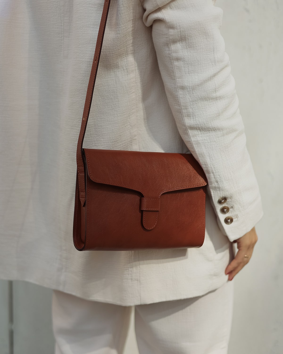 IVANA Mini torba Dark Caramel