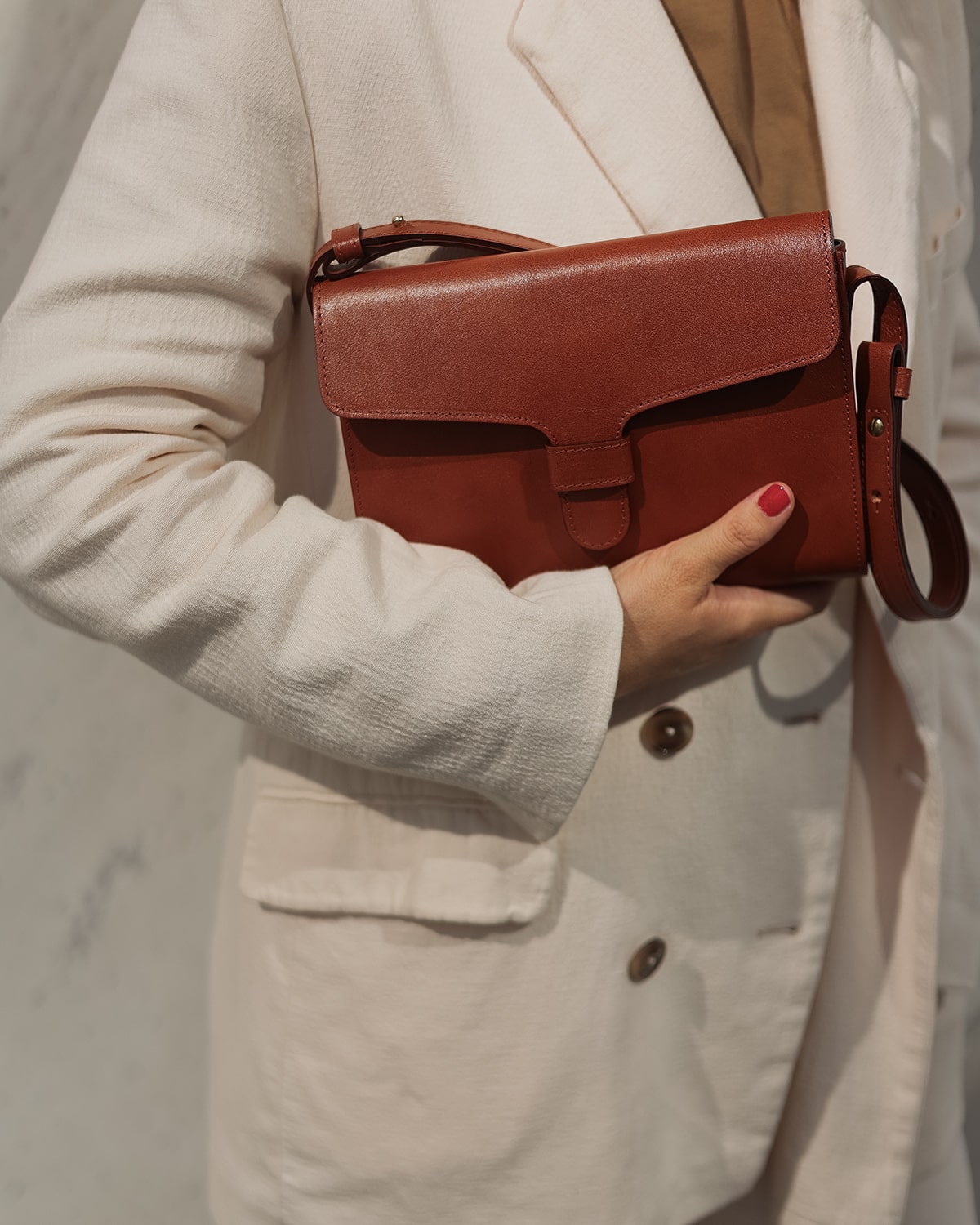 IVANA Mini torba Dark Caramel