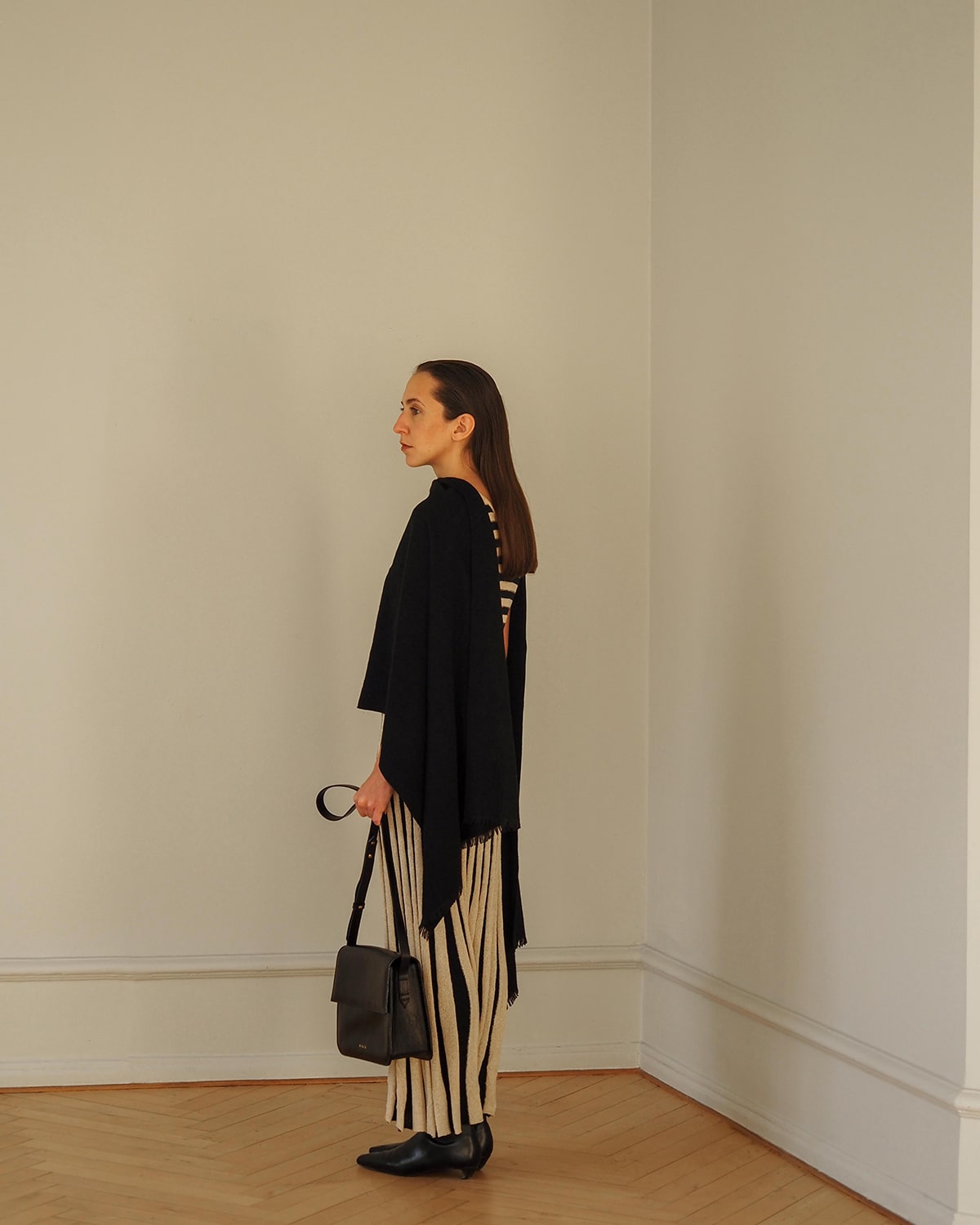 IRMA Crossbody torba Rich Black