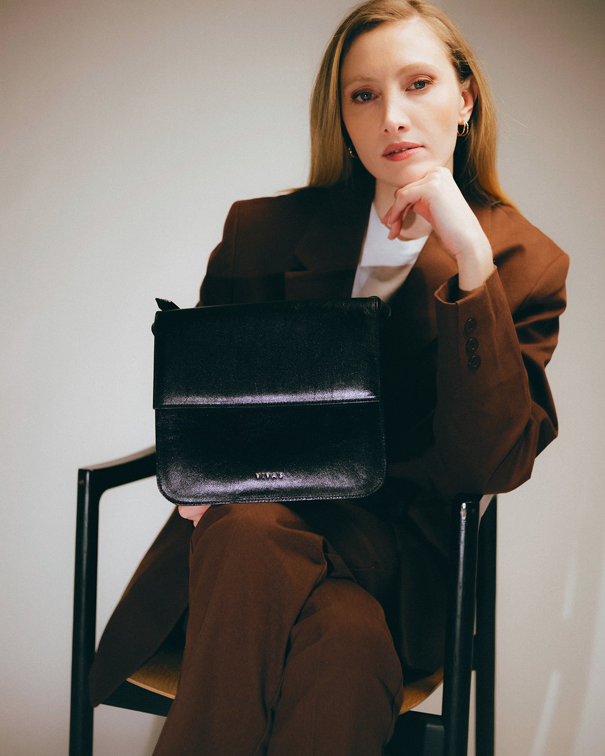 IRMA Crossbody torba Rich Black