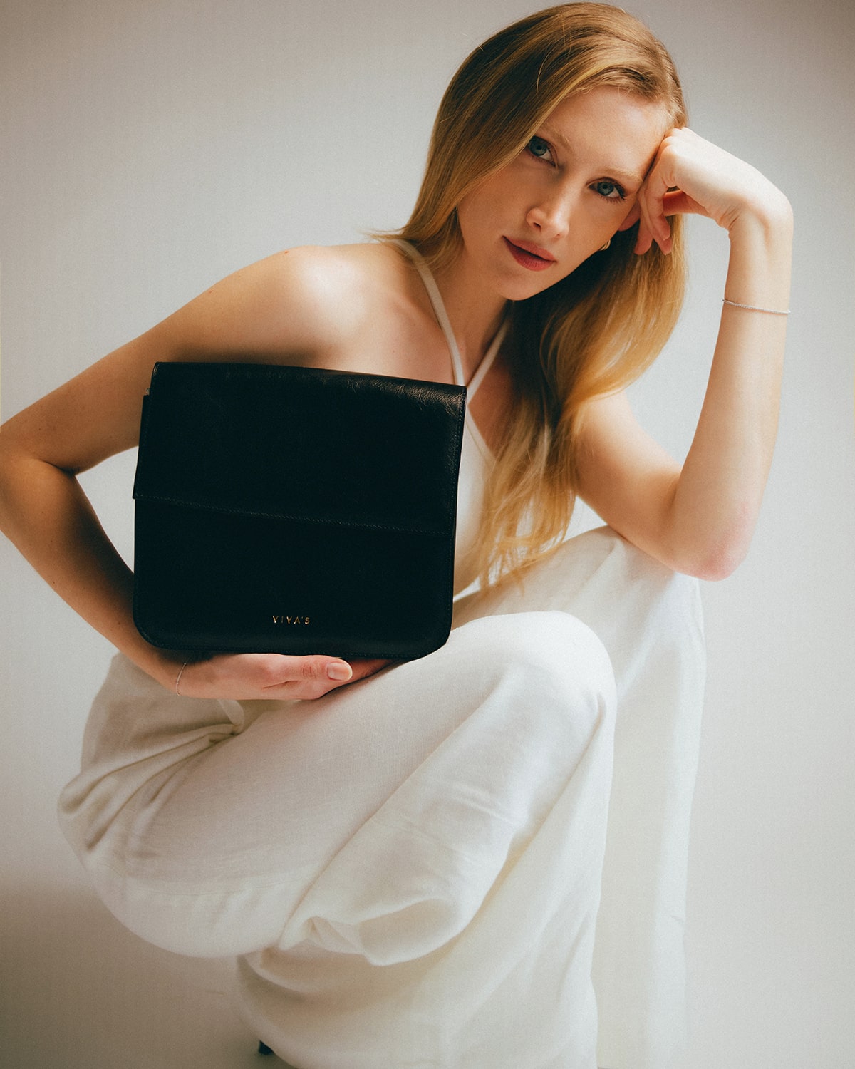 IRMA Crossbody torba Rich Black