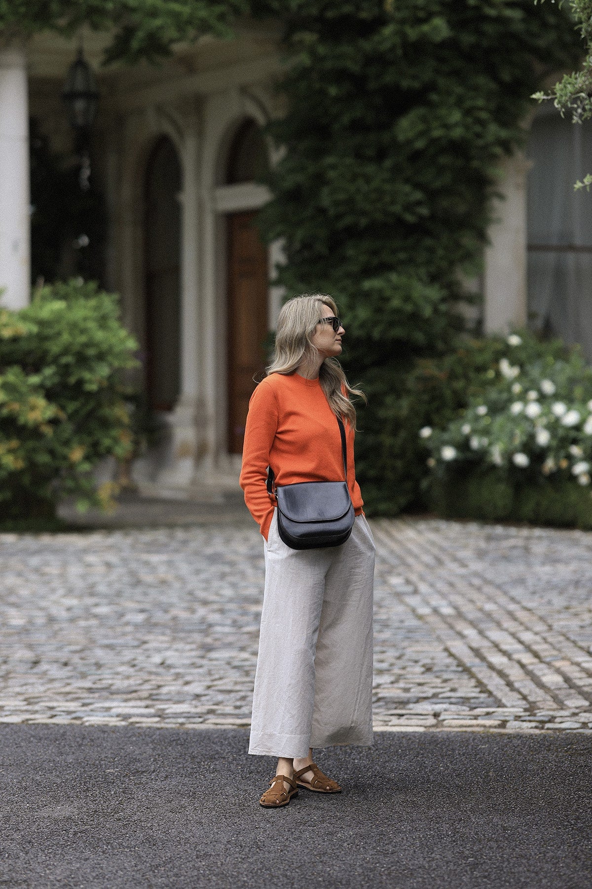 MARA Half Moon torba Rich Black