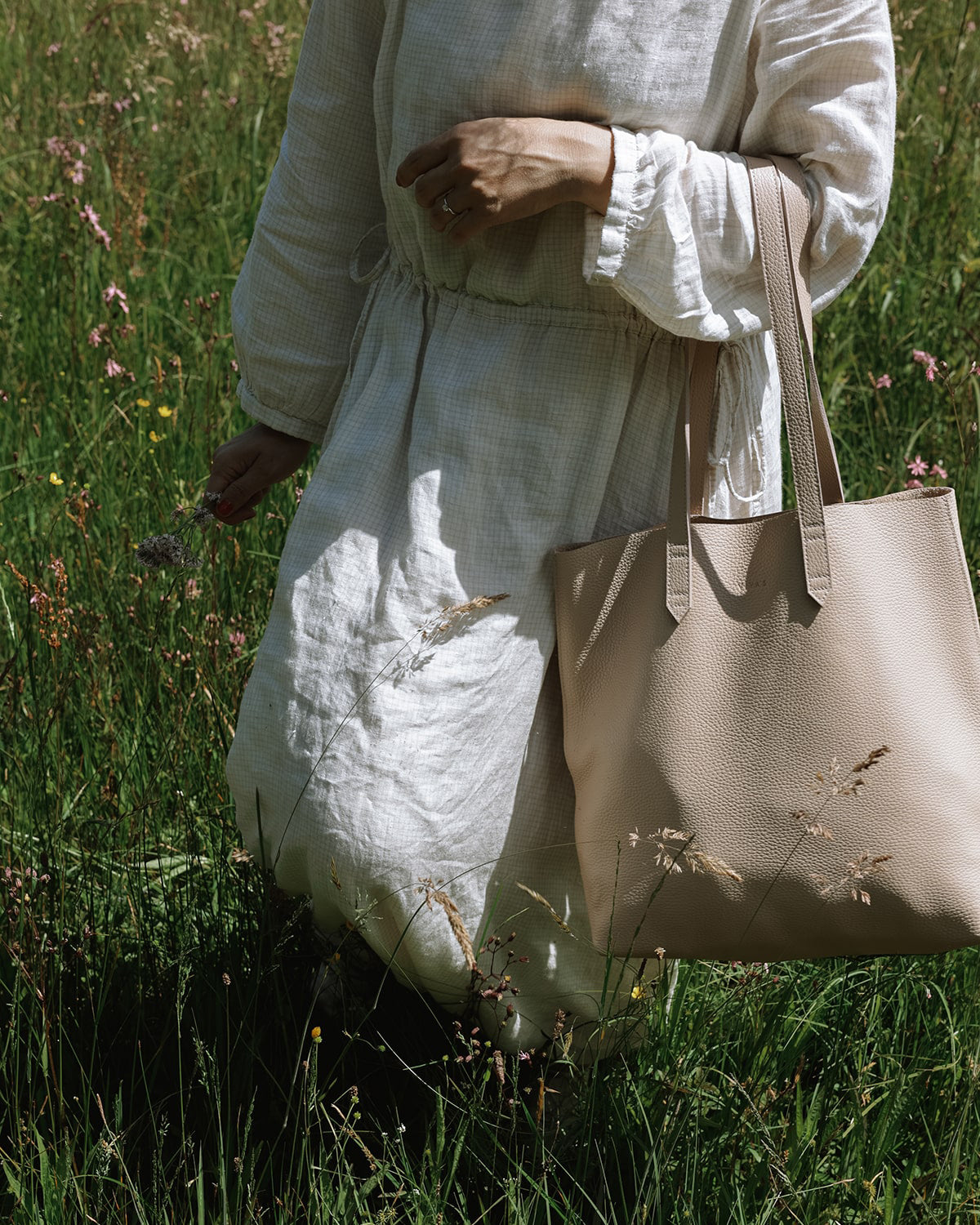 BRUNA Tote torba Powder