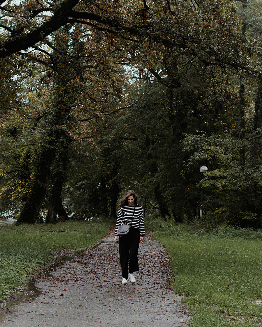 MARA Half Moon torba Rich Black