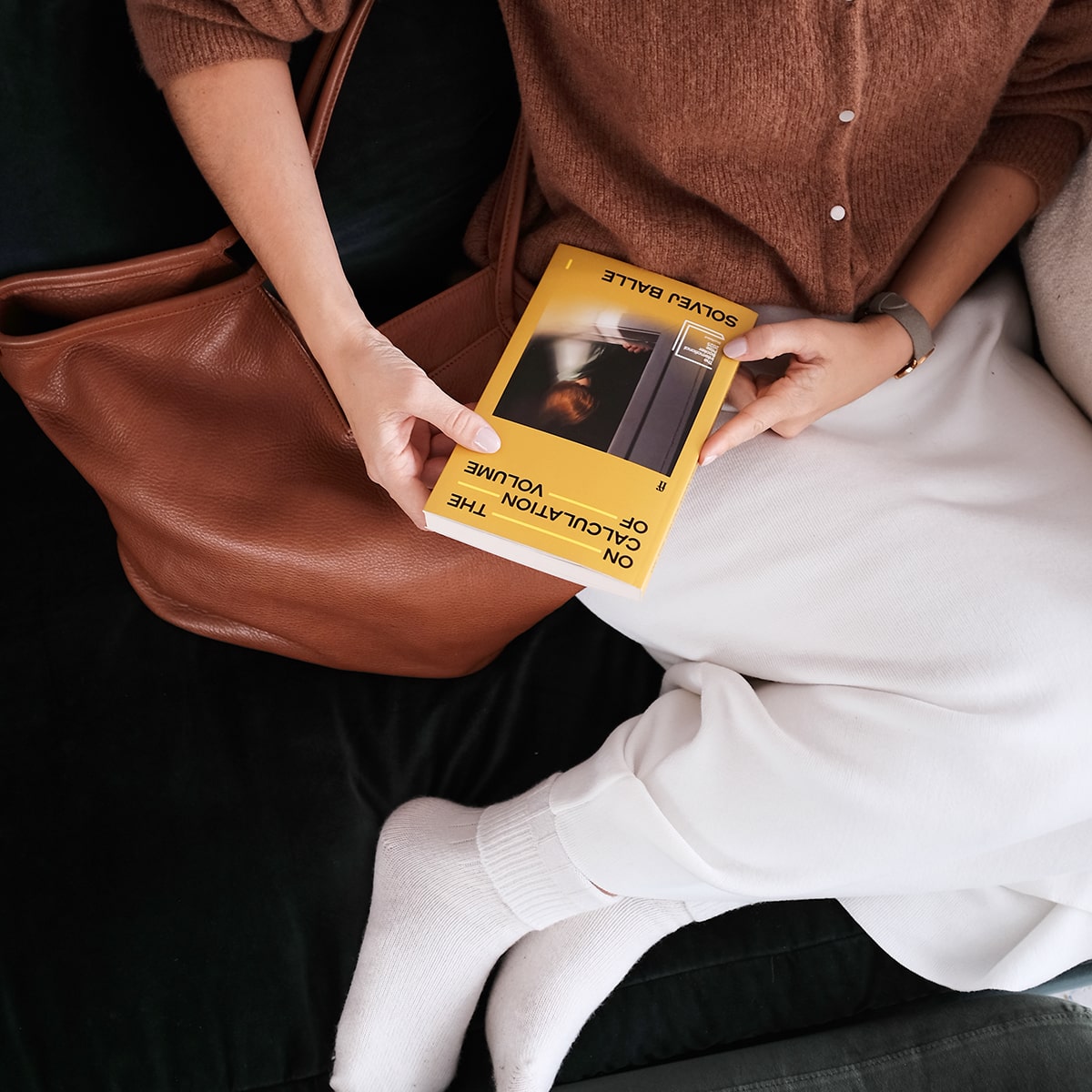 Reading with Ana Kompara: On the Calculation of Volume by Solvej Balle