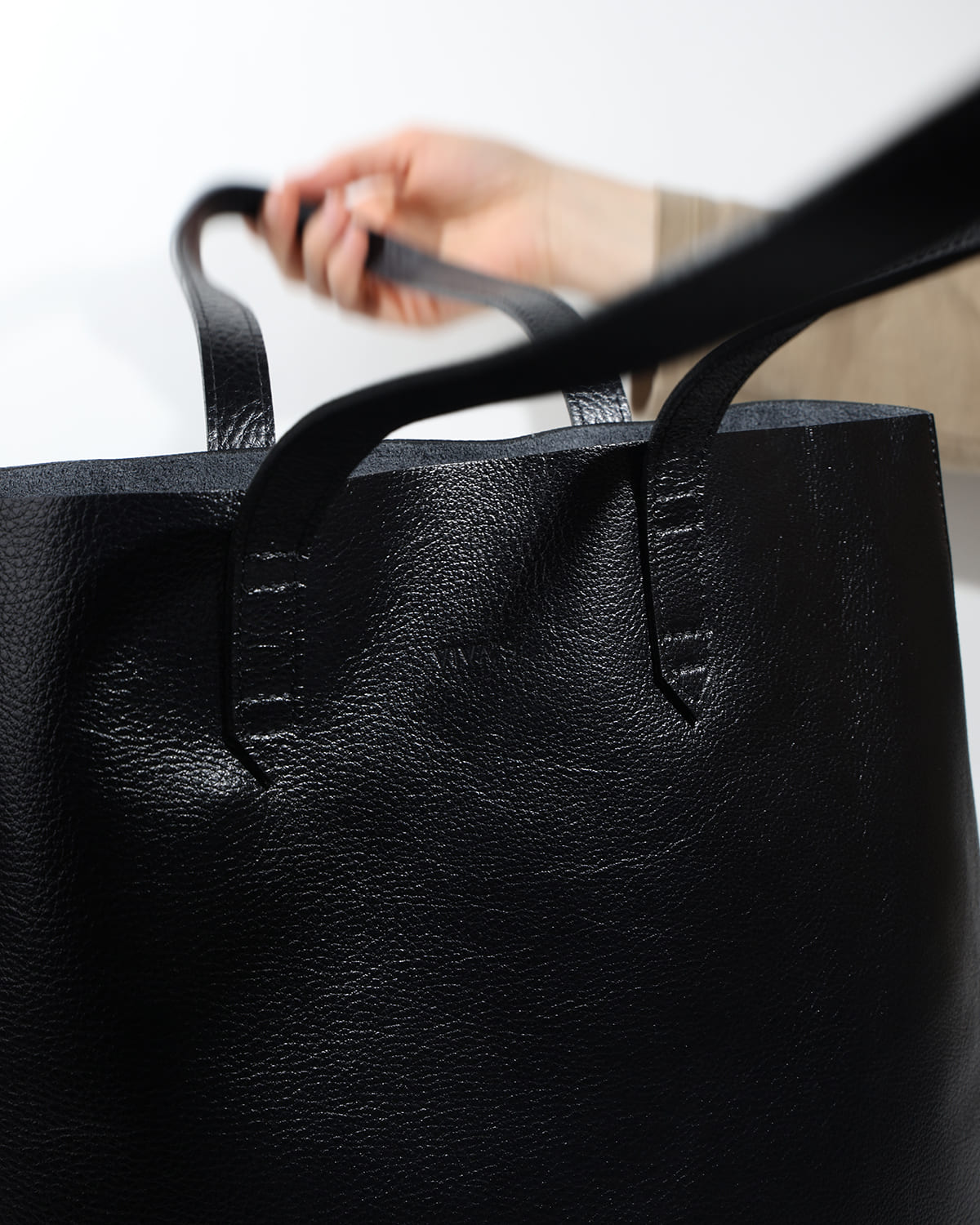 BRUNA Tote Bag Rich Black