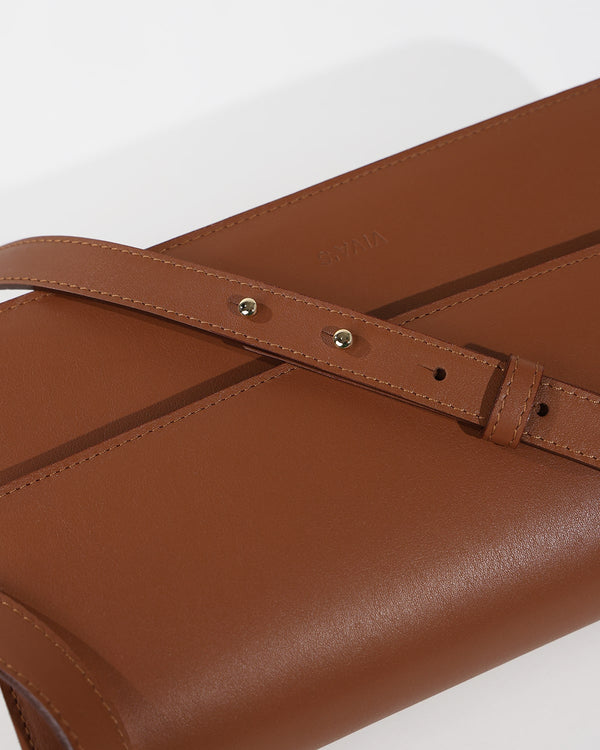 CAMILLE Dark Caramel Matte