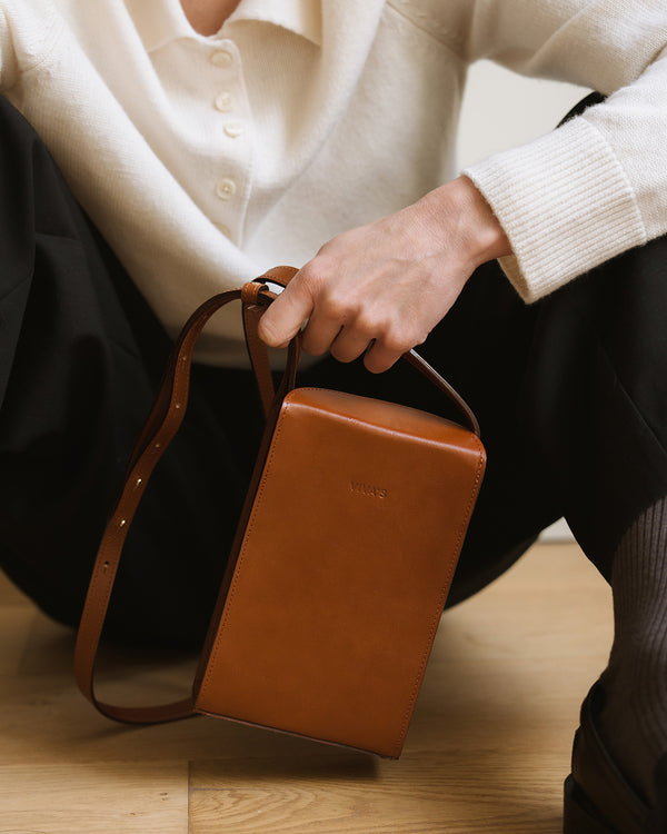 ELENA Phone Bag Dark Caramel