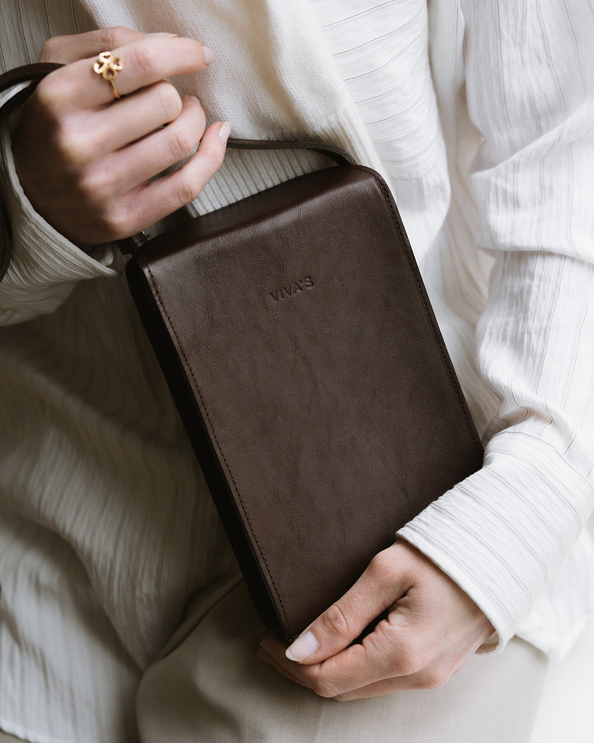 ELENA Phone Bag Espresso