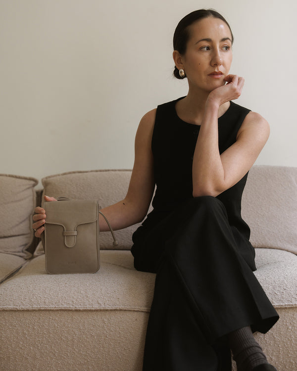 LAURA Phone Bag Stone