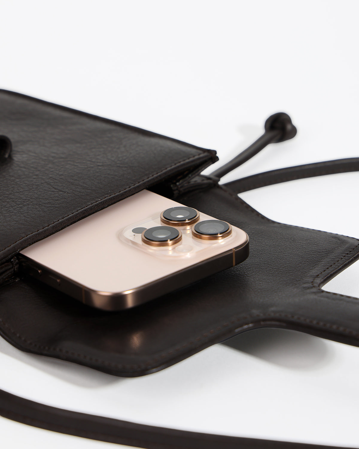 LAURA Phone Bag Espresso