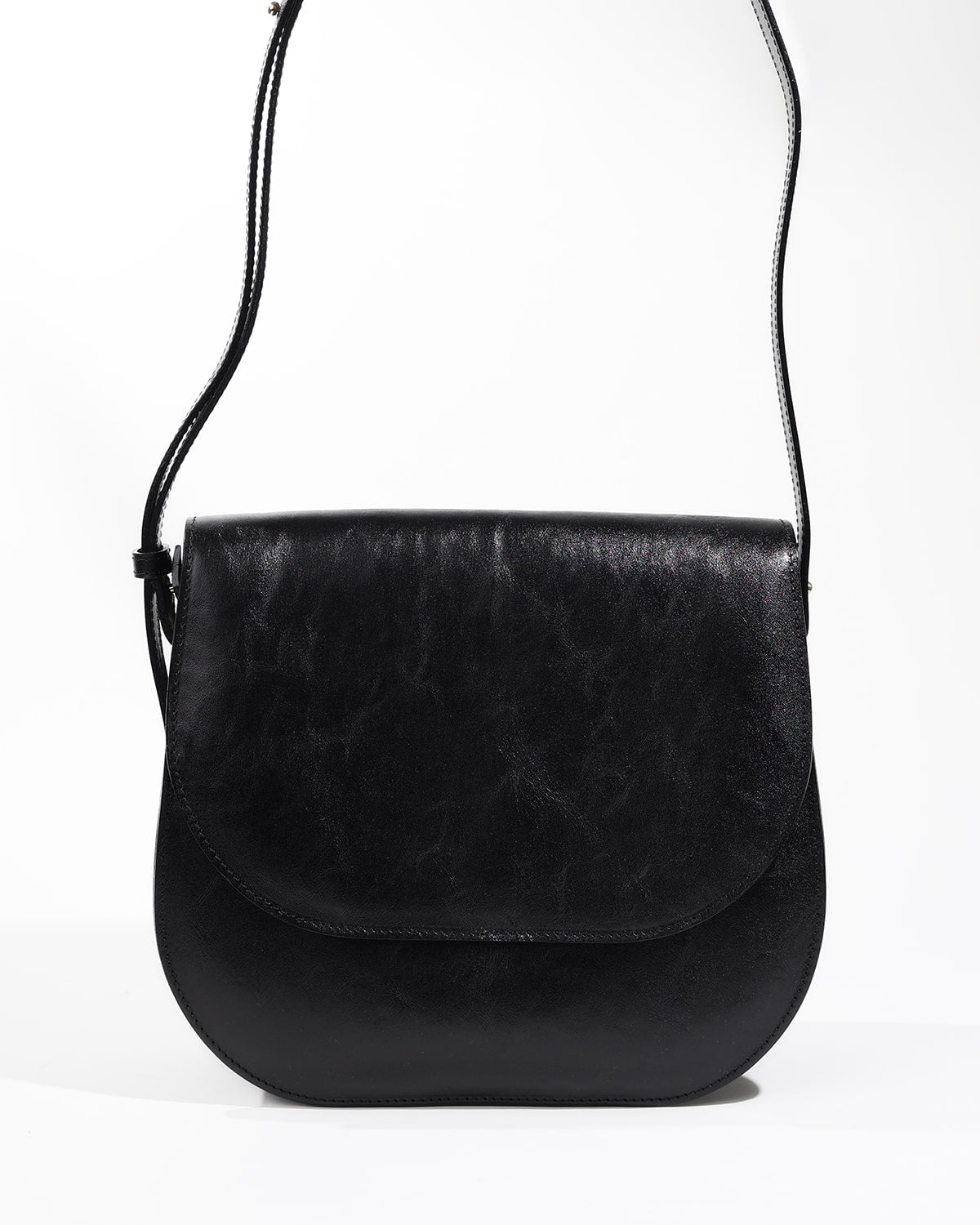 MARA Half Moon Bag Rich Black - Main Image