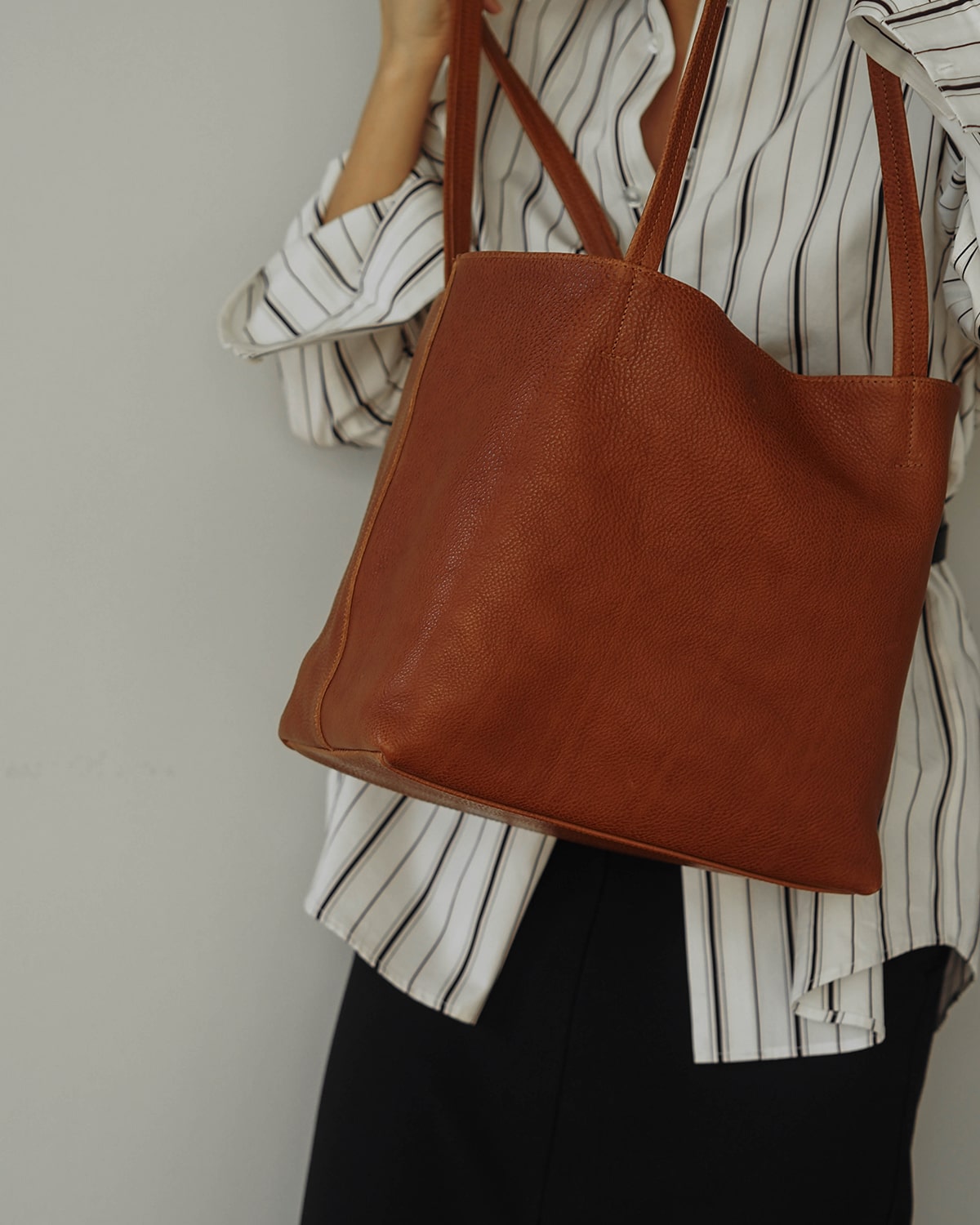 KARLA Lux Work Bag Dark Caramel