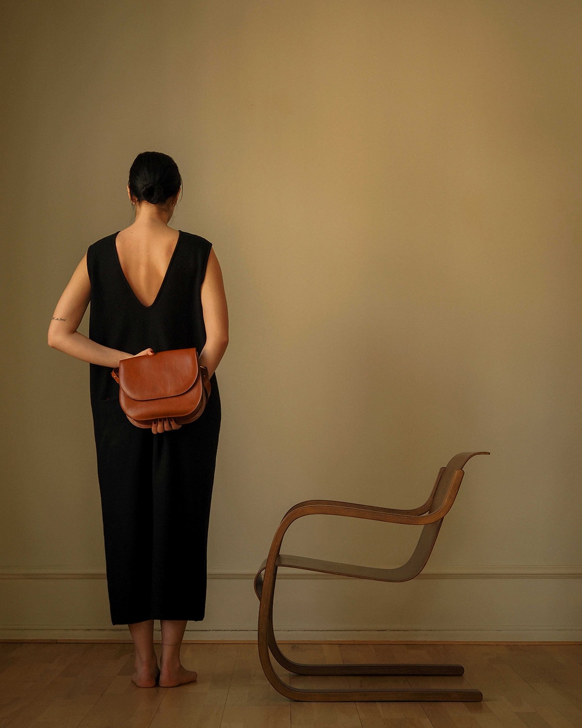 MARA Half Moon Bag Dark Caramel