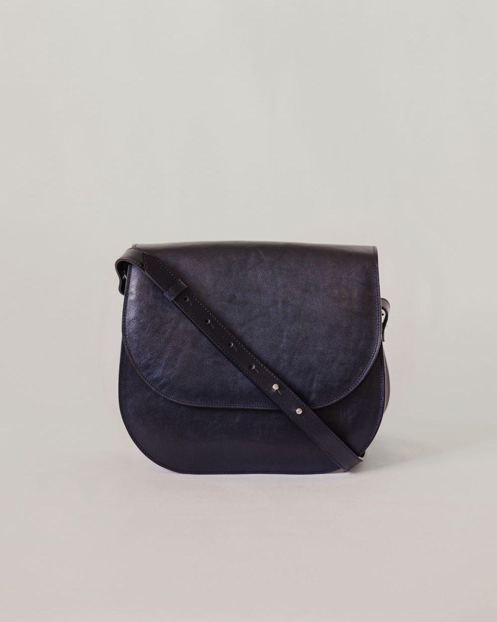 MARA Half Moon Bag Deep Navy