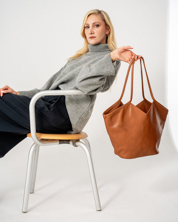 VERA torba Dark Caramel