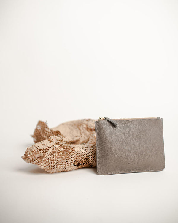 POUCH BAG MEDUIM grey