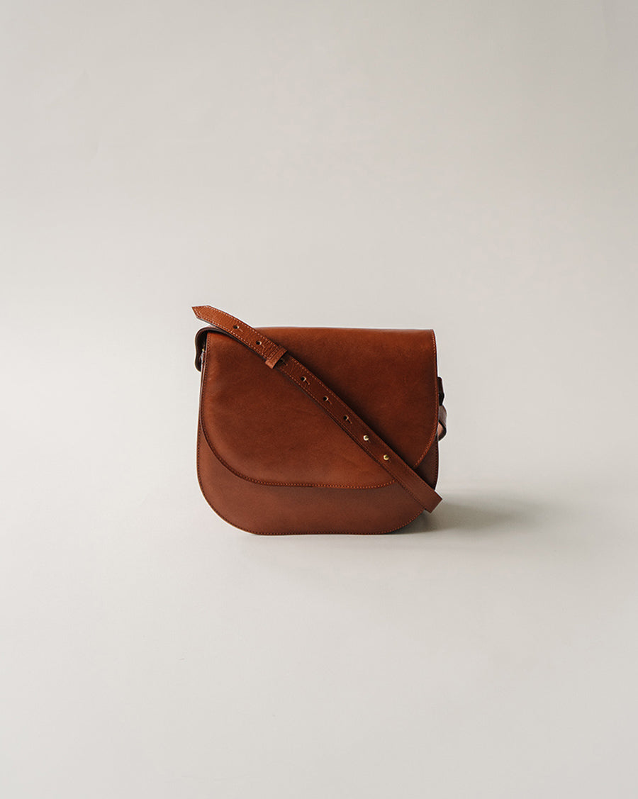 MARA Half Moon Bag Dark Caramel